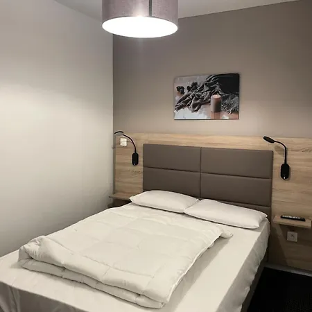 Le Portillo - Piscine - Pour 6 Personnes Mae-5163